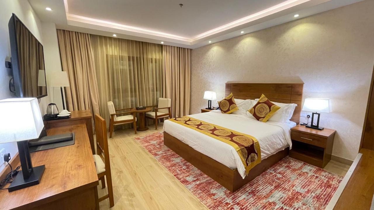 Alsahwa Hotel Seeb Ngoại thất bức ảnh